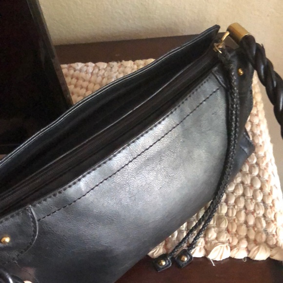 Relic - Picture 8 of 13